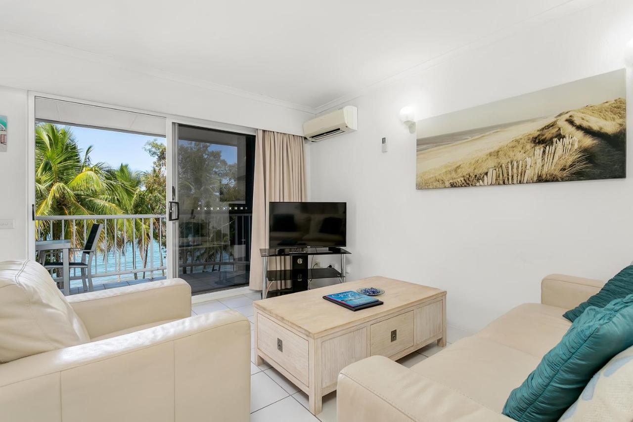 Agincourt Beachfront Apartments Clifton Beach Exterior foto