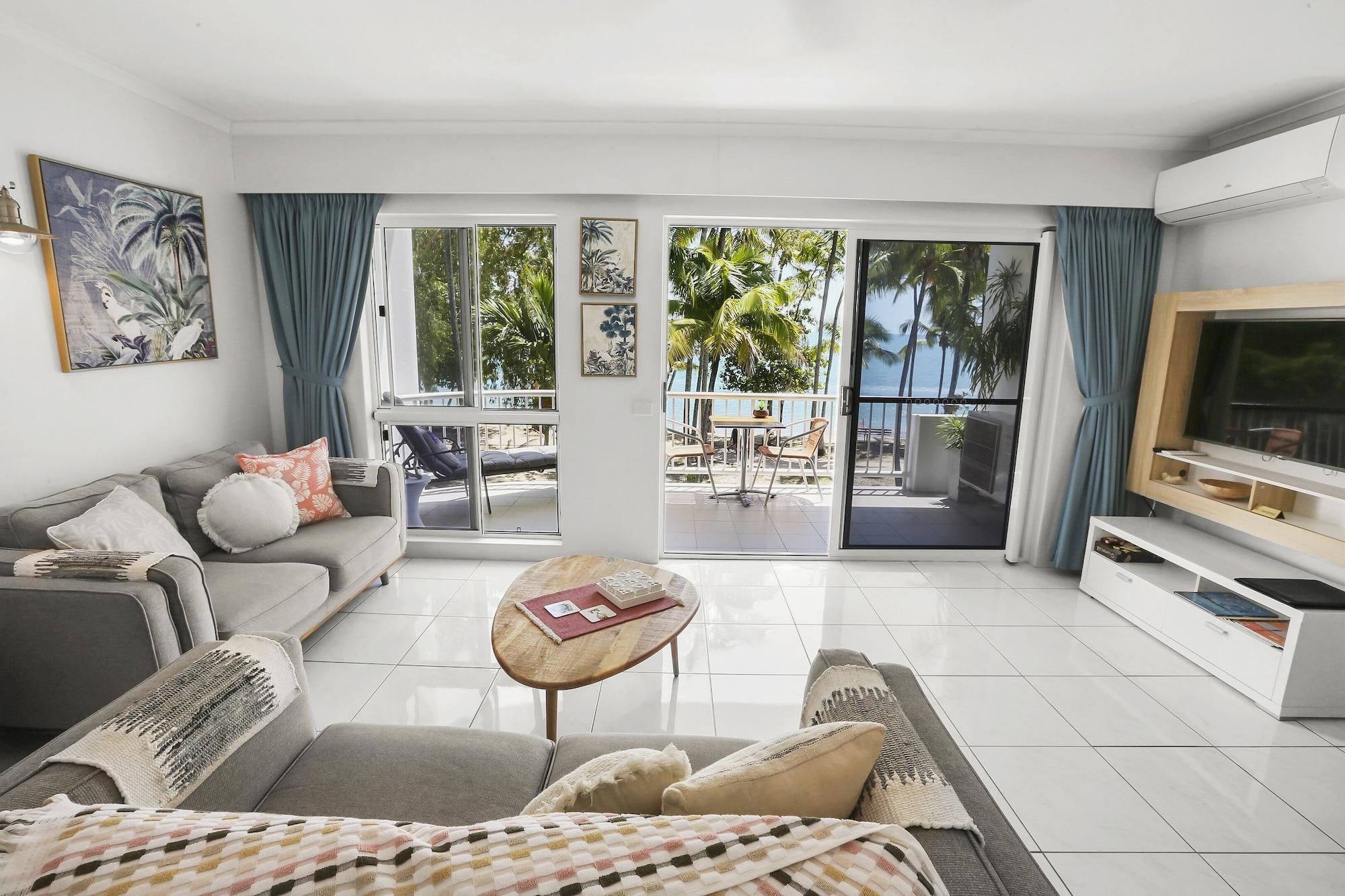 Agincourt Beachfront Apartments Clifton Beach Exterior foto