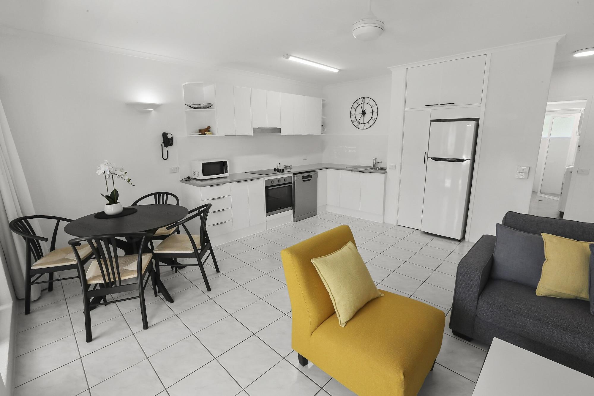 Agincourt Beachfront Apartments Clifton Beach Exterior foto