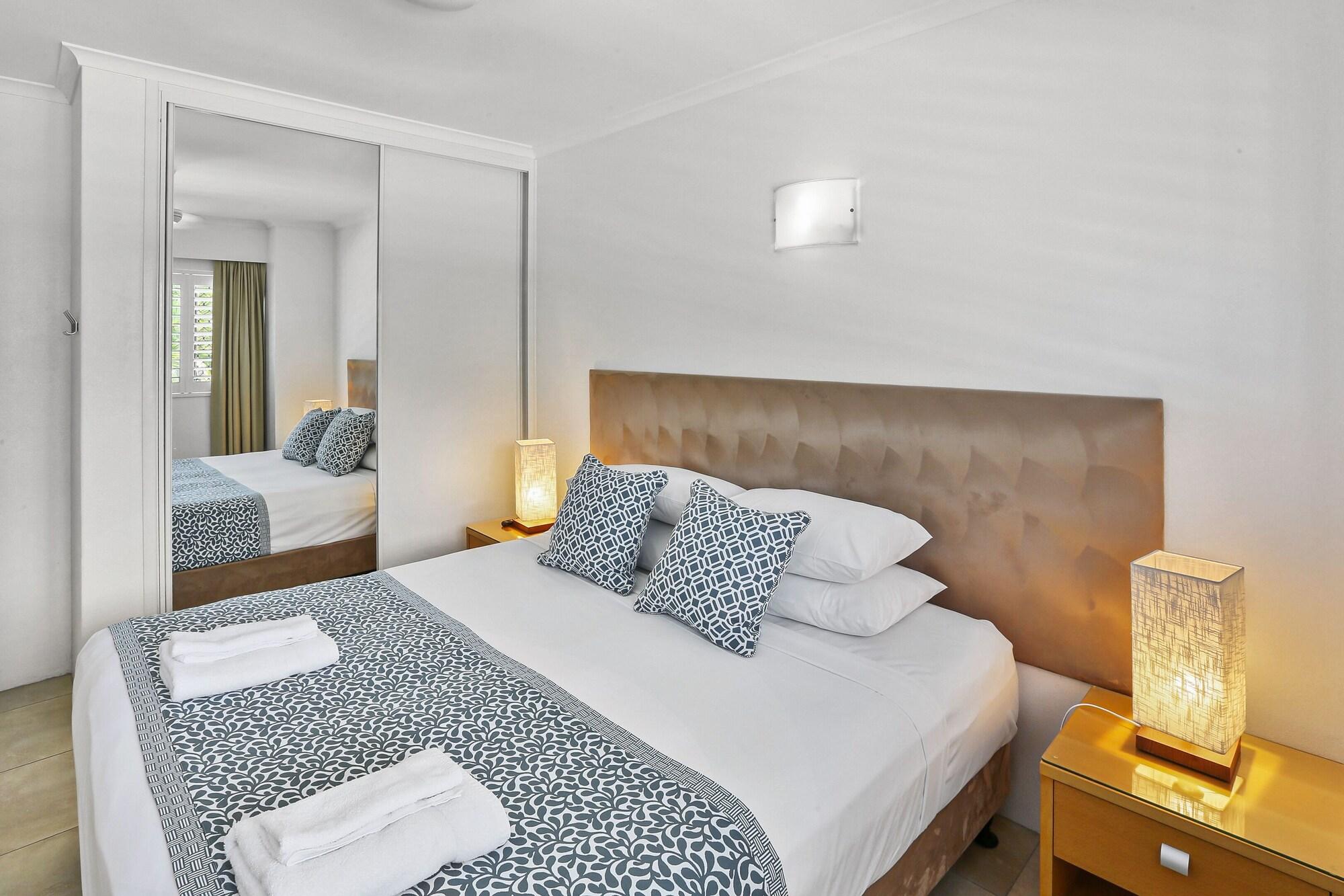 Agincourt Beachfront Apartments Clifton Beach Exterior foto
